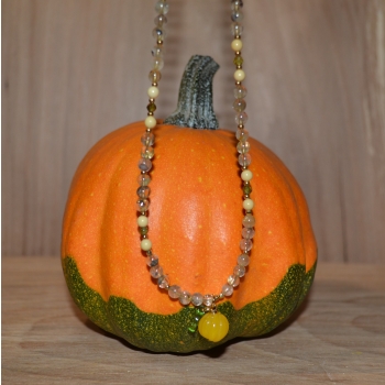 Naszyjnik  handmade z jadeitu kwarcu rutylowego i agatu .